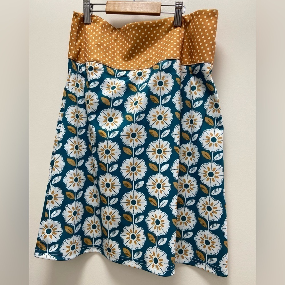 Miss look small colorful skirt‎ mini sz small